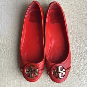 🛍🛍 Orange Leather Flats with Gold Logo